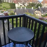 Vue شقة *